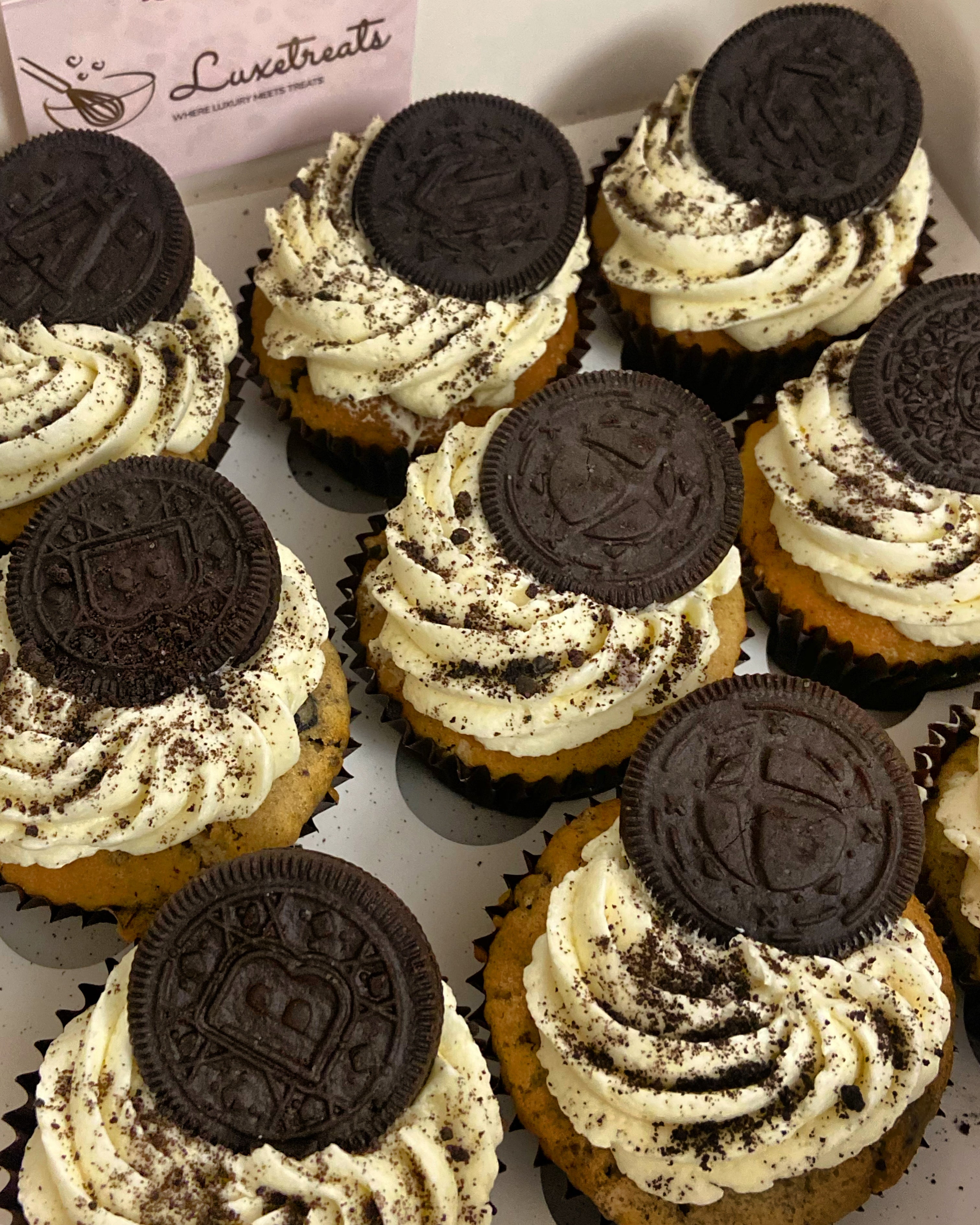 Cookies n Creme Cupcakes (Collection Only)