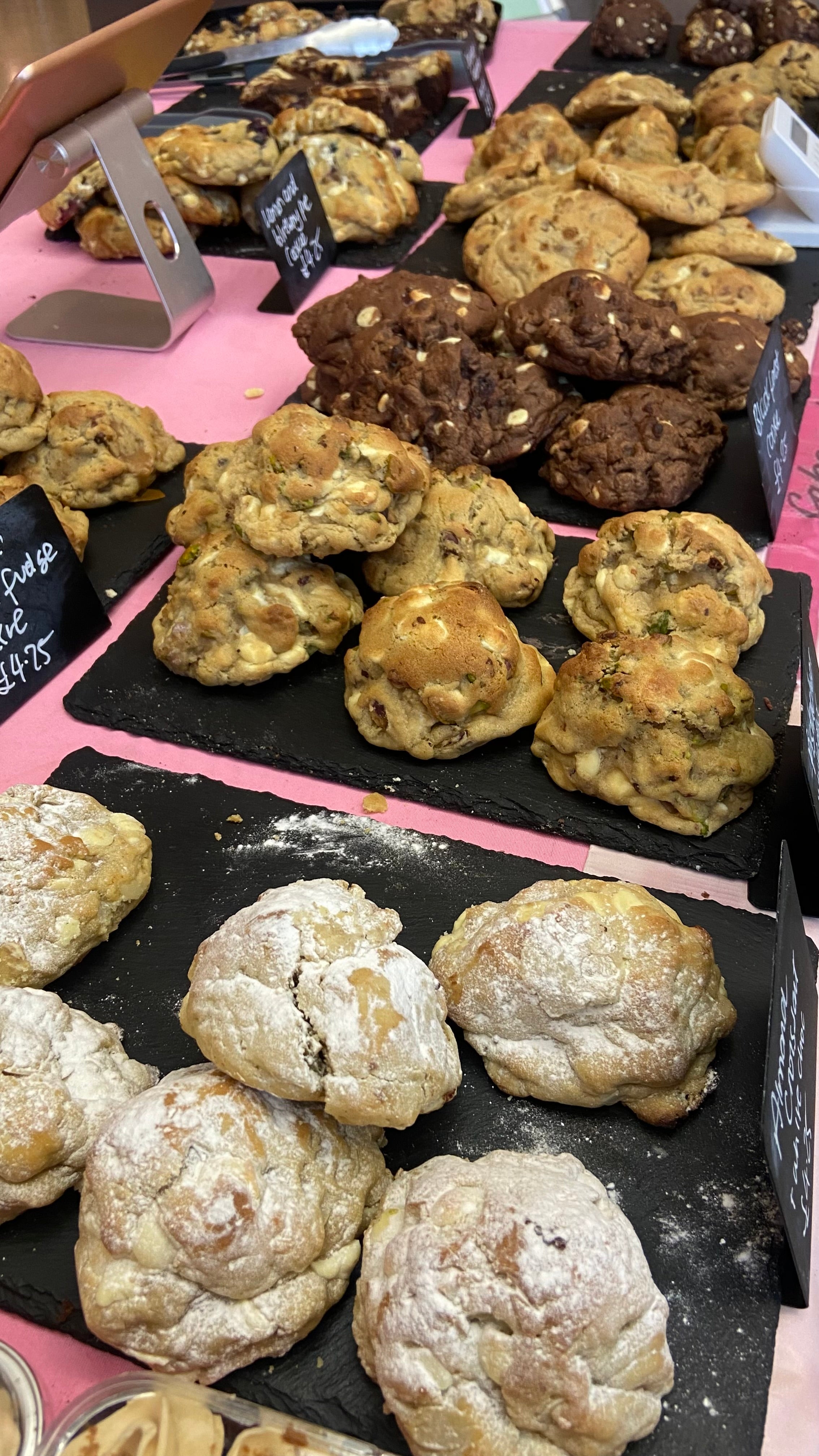 Box of 4 Gourmet Stuffed Cookies