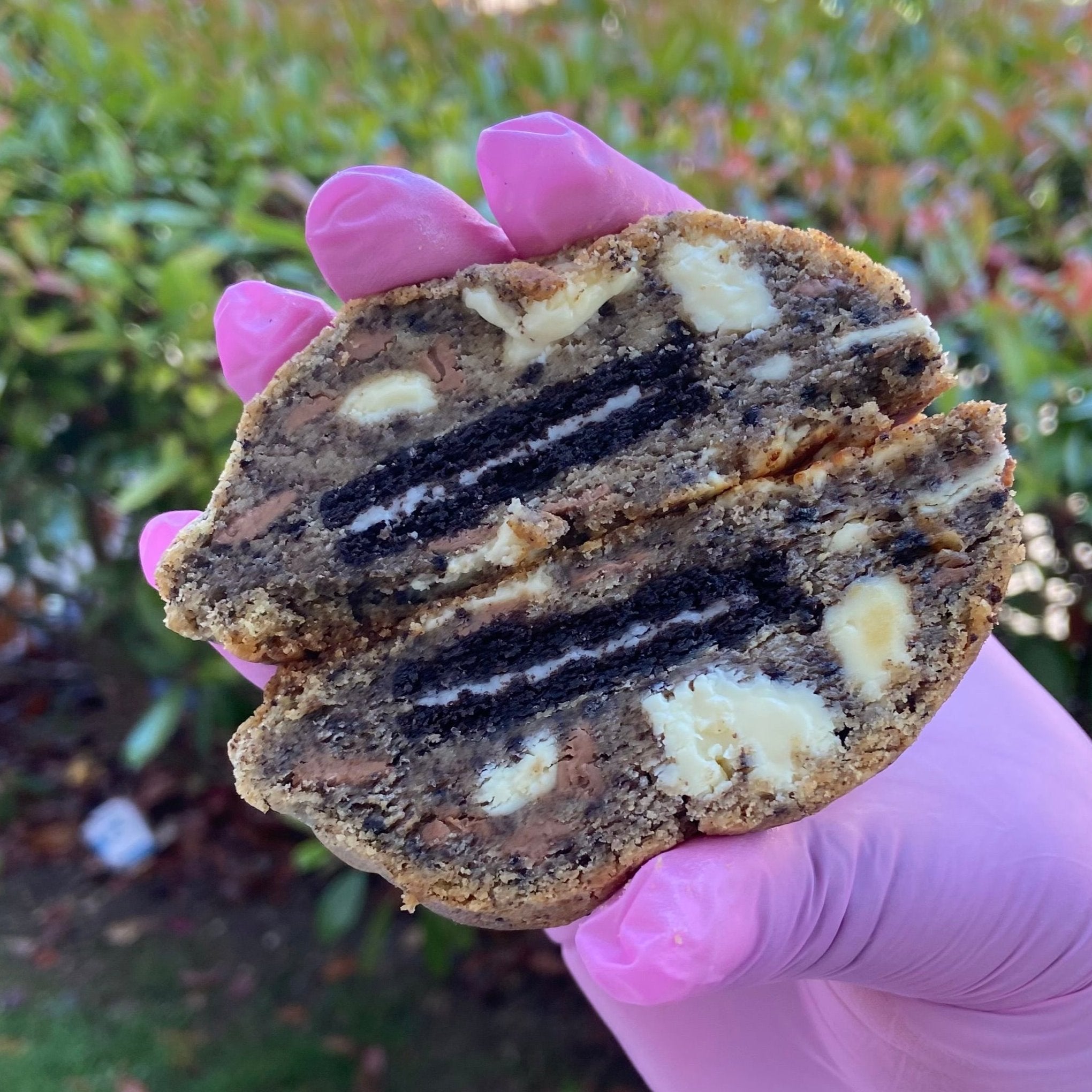 Cookies & Cream Gourmet Cookie