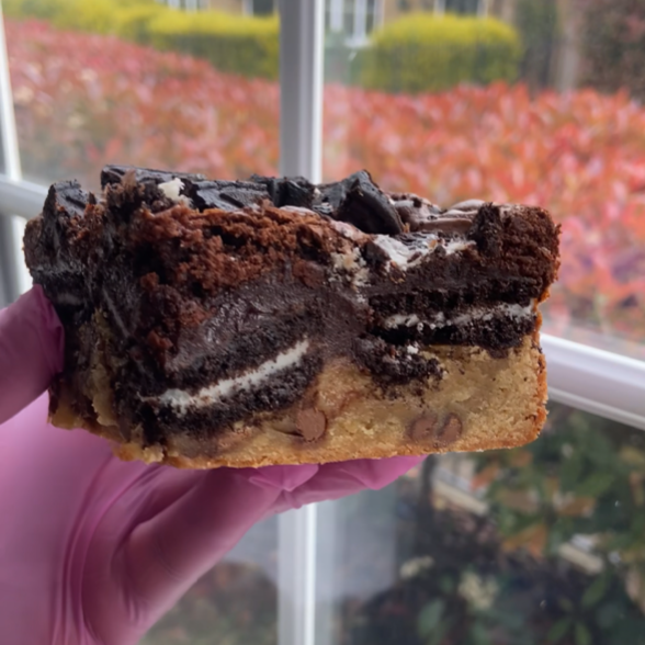 Fudgy Oreo Stuffed Brookie